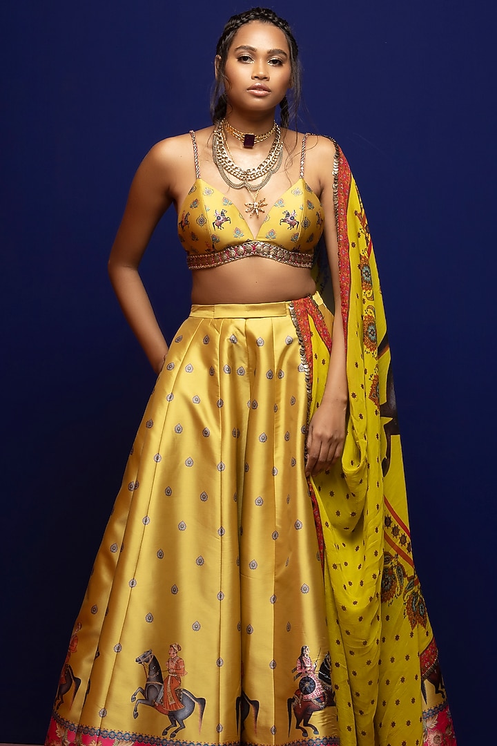 Mustard Embroidered Wedding Lehenga Set by Rajat tangri at Pernia's Pop Up Shop
