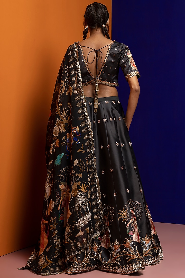 Black Embroidered Wedding Lehenga Set by Rajat tangri at Pernia's Pop Up Shop