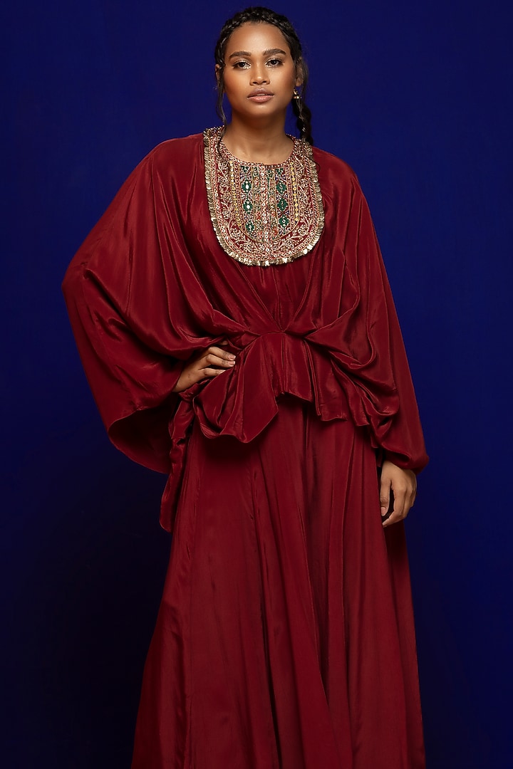 Maroon Crepe Pant Set by Rajat tangri at Pernia's Pop Up Shop