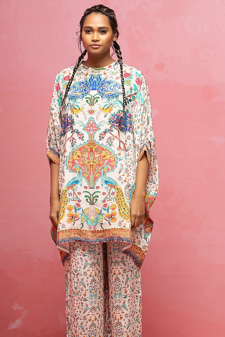 Ivory Crepe Kaftan Set by Rajat tangri at Pernia's Pop Up Shop