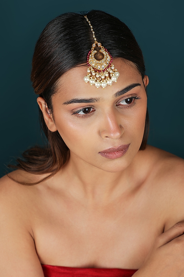 Gold Plated Pink Pearl jadtar Beaded Maangtikka by Riana Jewellery at Pernia's Pop Up Shop