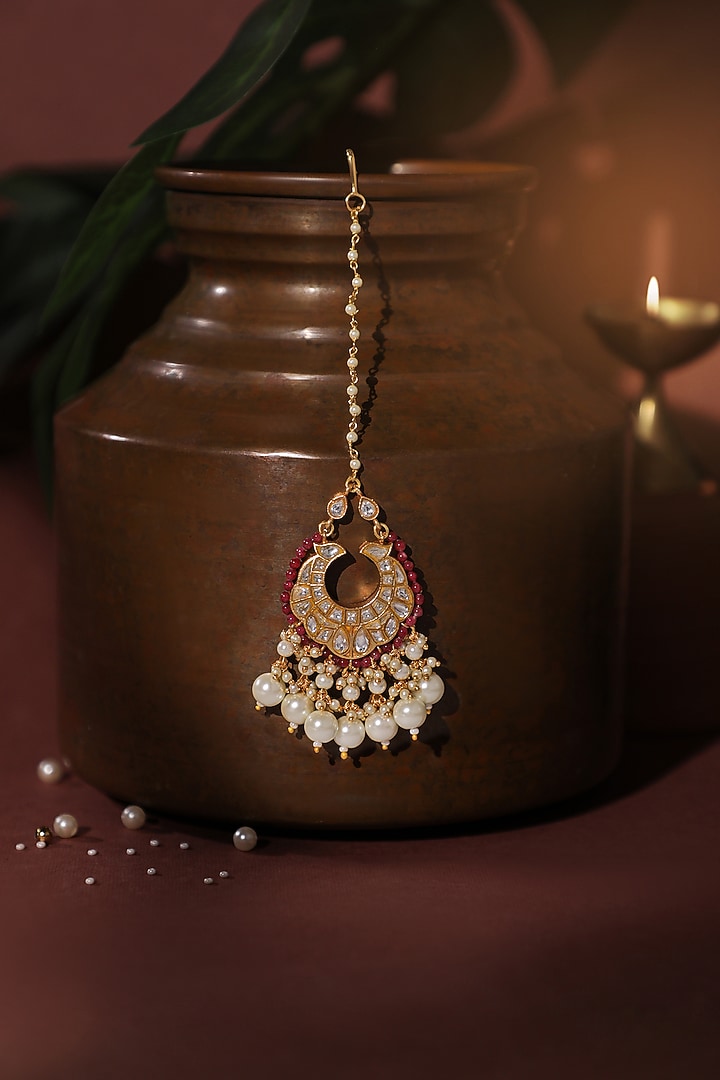 Gold Plated Pink Pearl jadtar Beaded Maangtikka by Riana Jewellery at Pernia's Pop Up Shop
