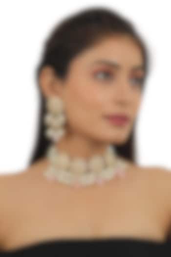 Gold Plated Jadtar Stone & Pastel Pink Beaded Necklace Set by Riana Jewellery at Pernia's Pop Up Shop