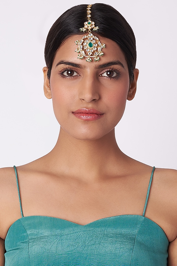 Gold Plated Green Jadtar Stone Maang Tikka by Riana Jewellery at Pernia's Pop Up Shop