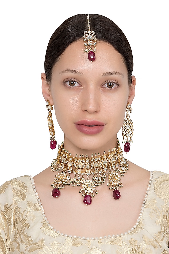Gold Plated White and Maroon Semi Precious Stones Choker Necklace with Earrings and Maangtika by Riana Jewellery