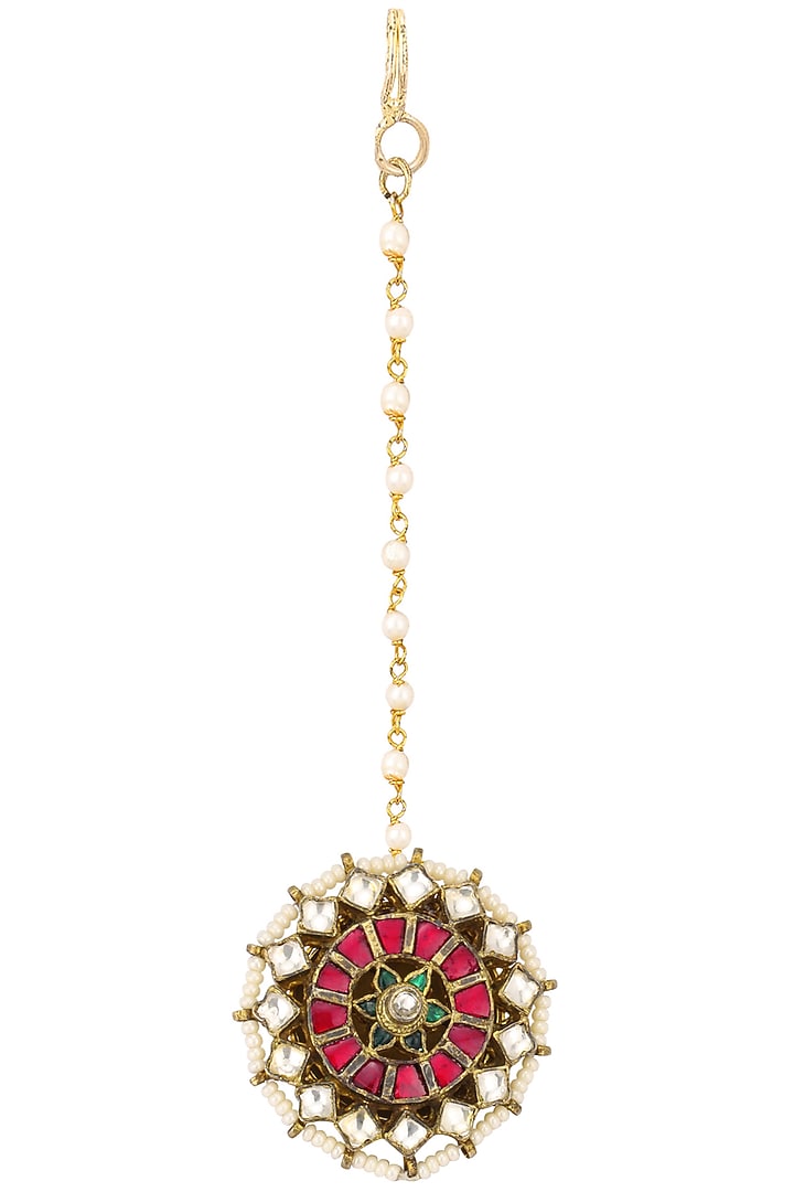 Gold finish green and red meena borla maangtikka available only at Pernia's Pop Up Shop.