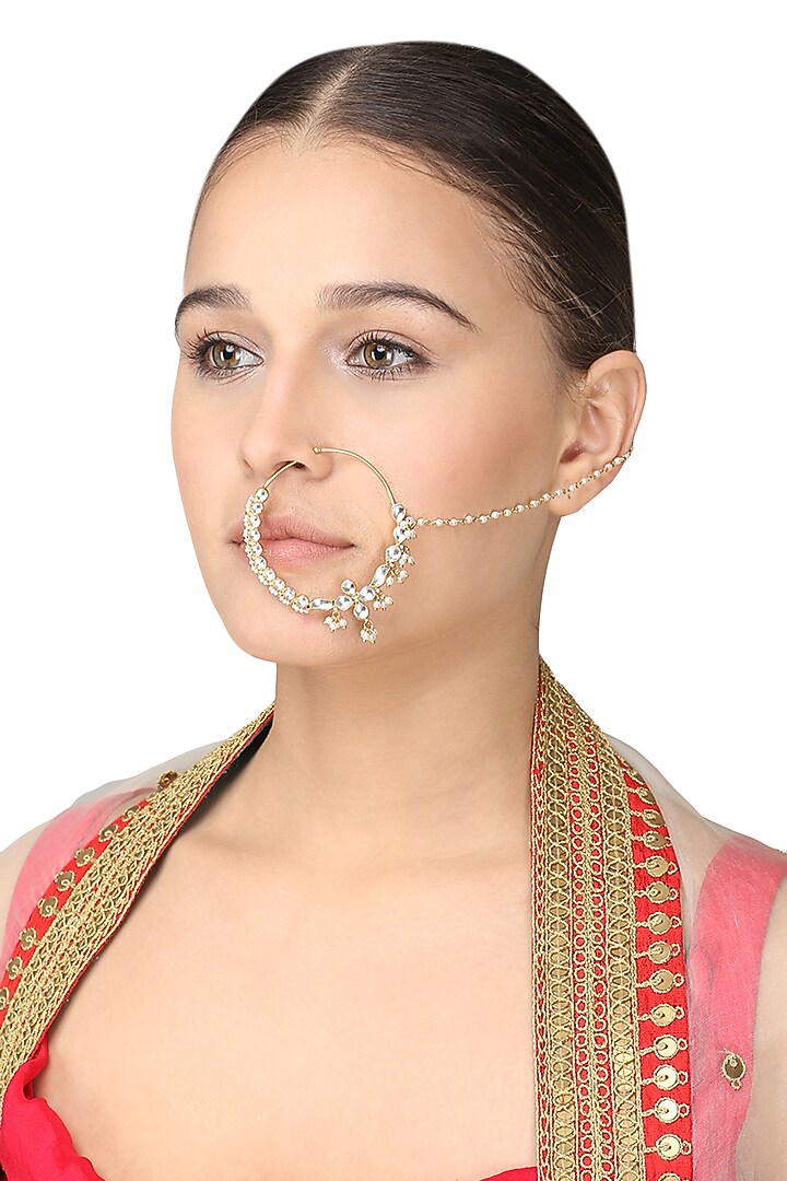 Gold plated single line nath available only at Pernia's Pop Up Shop.