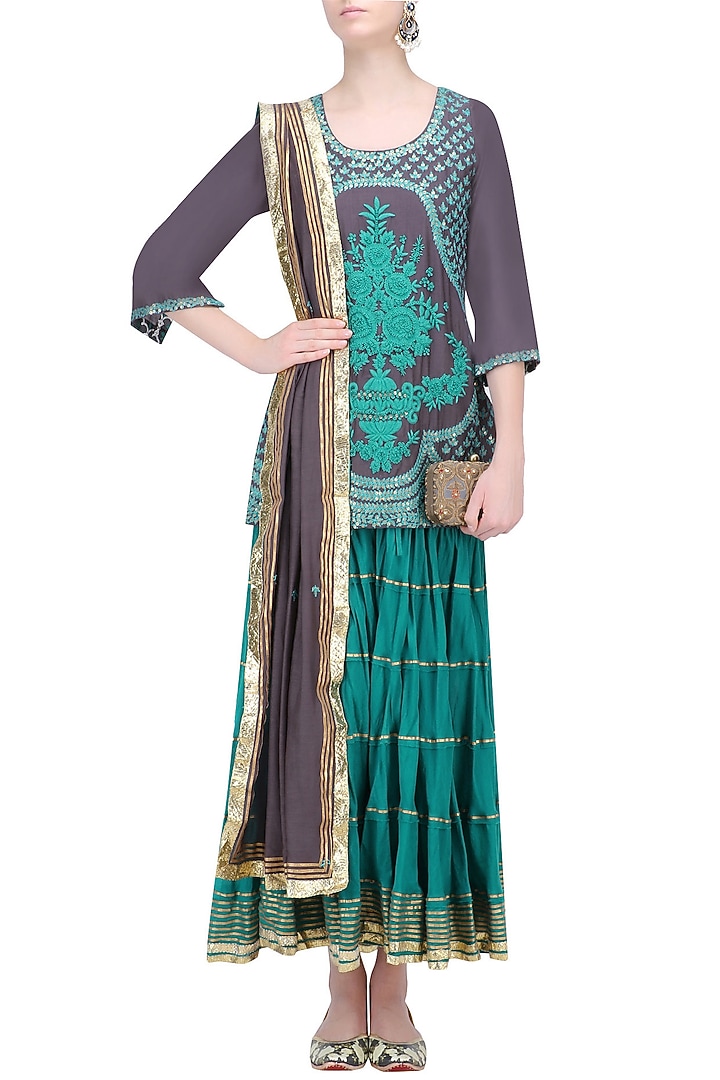 Charcoal grey and blue floral embroidered short kurta and skirt set available only at Pernia's Pop Up Shop.