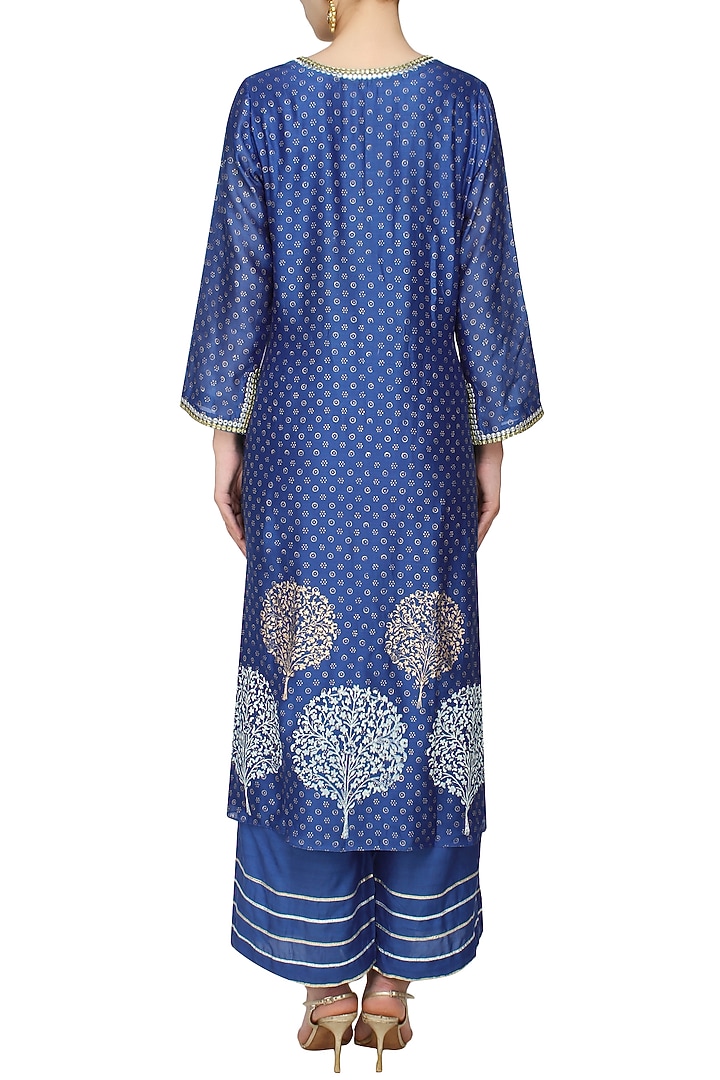 Azure A line kurta with grey straight pants and mokaish dupatta available only at Pernia's Pop Up Shop.