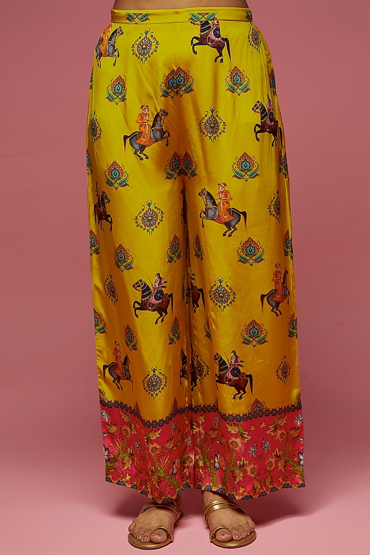 Mustard Crepe Kite Kaftan Set by Rajat tangri at Pernia's Pop Up Shop
