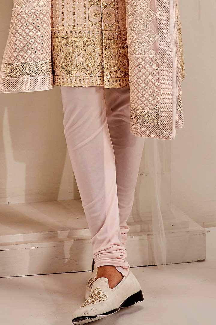 Powder Peach Lucknowi Georgette Embroidered Groom Sherwani Set by Rachit Khanna Men at Pernia's Pop Up Shop