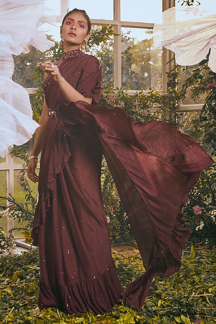 Deep Wine Self Chiffon Aari Embroidered Draped Reception Saree Set by Rachit Khanna at Pernia's Pop Up Shop