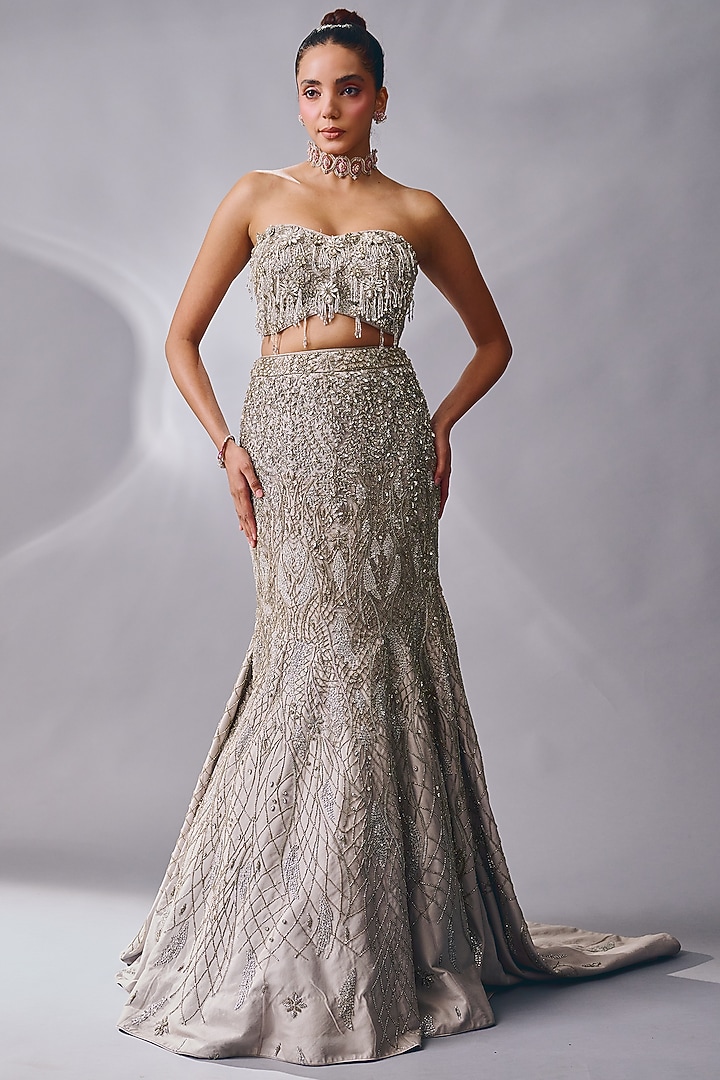Silver Tulle Cutdana Embellished Mermaid Bridal Lehenga Set by Rachit Khanna at Pernia's Pop Up Shop