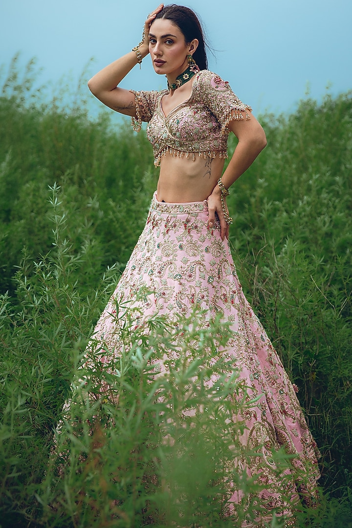 Peach Pink Tulle Zardosi Embellished Bridal Lehenga Set by Rachit Khanna at Pernia's Pop Up Shop