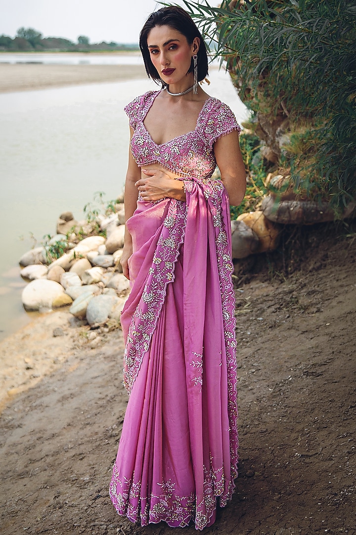 Pink Crepe Tissue Sequin Embellished Reception Saree Set by Rachit Khanna at Pernia's Pop Up Shop