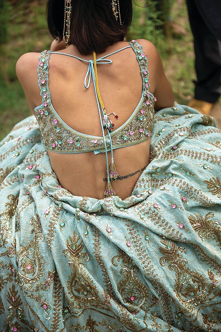 Aqua Green Zari Georgette Nakshi Embellished Bridal Lehenga Set by Rachit Khanna at Pernia's Pop Up Shop