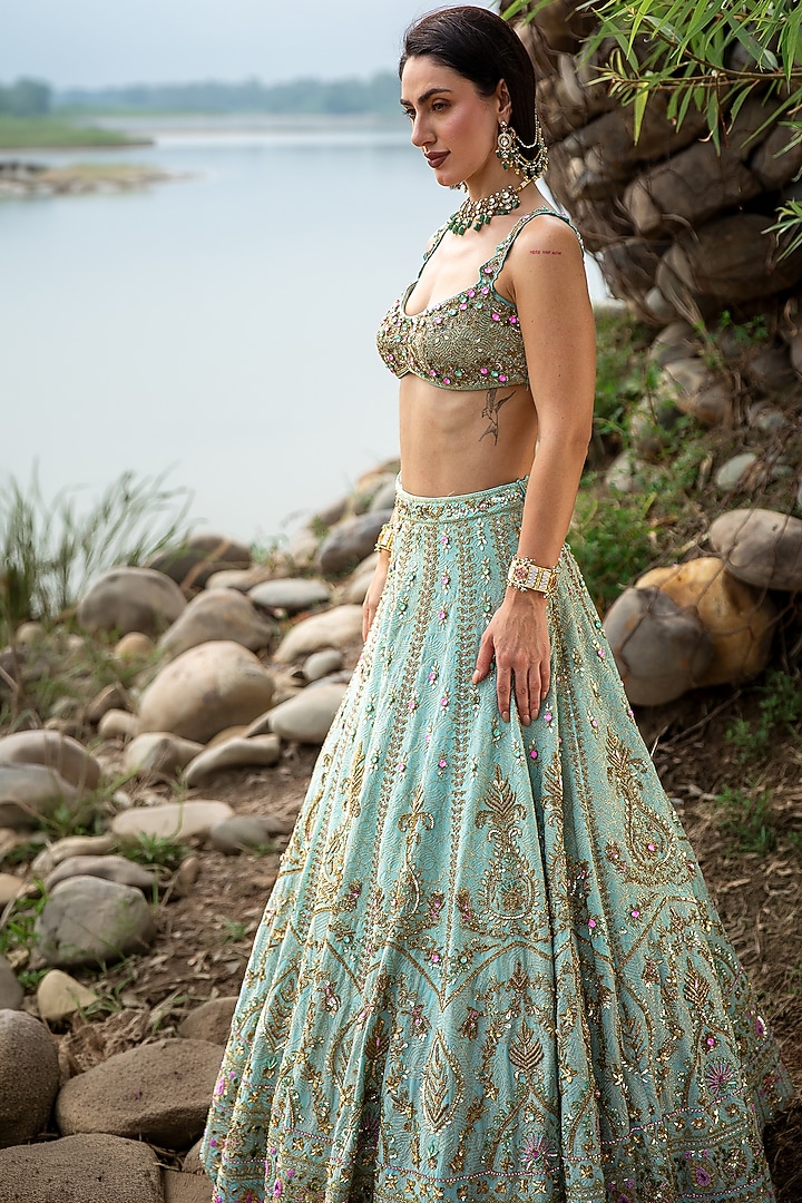 Aqua Green Zari Georgette Nakshi Embellished Bridal Lehenga Set by Rachit Khanna at Pernia's Pop Up Shop