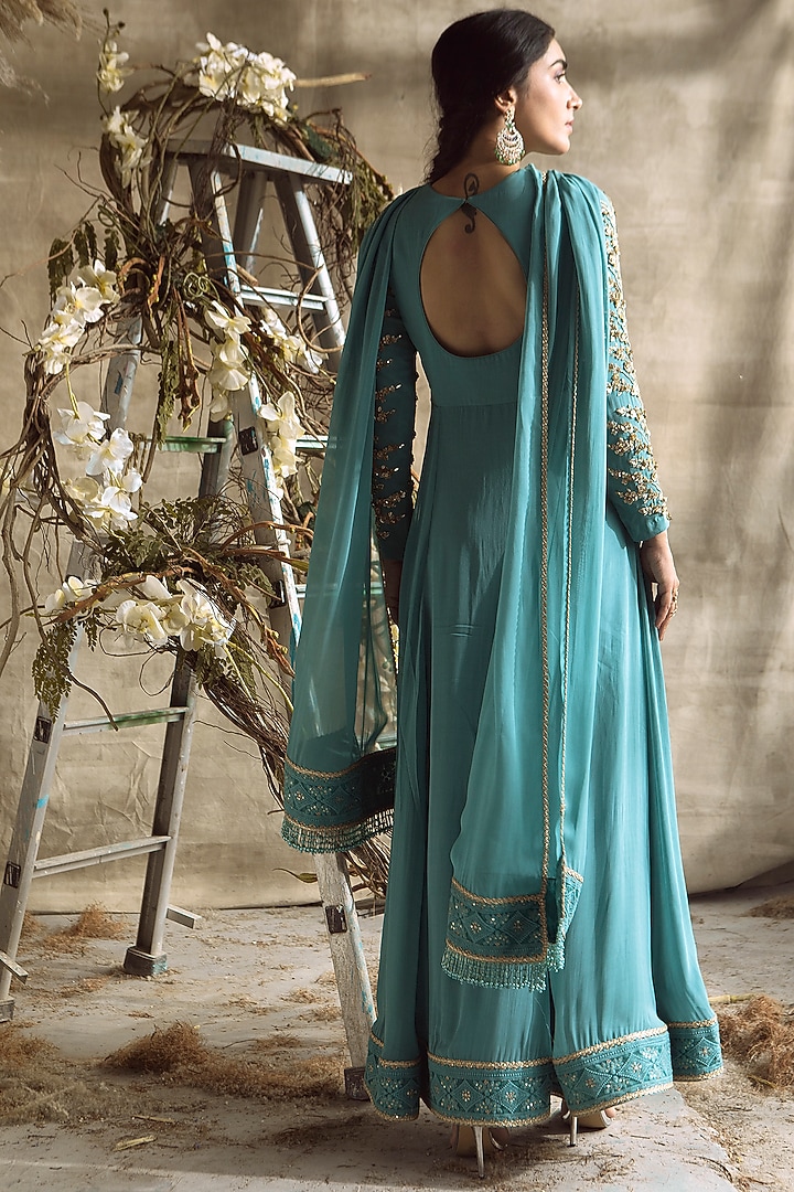 Turquoise Embroidered Wedding Anarkali Set by Rachit Khanna at Pernia's Pop Up Shop