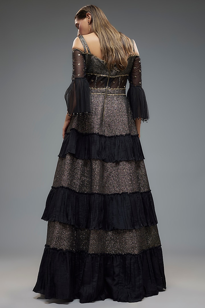 Loki \u0026 Rada: Poly vs Regular Cat Differences, image size:1240x1860