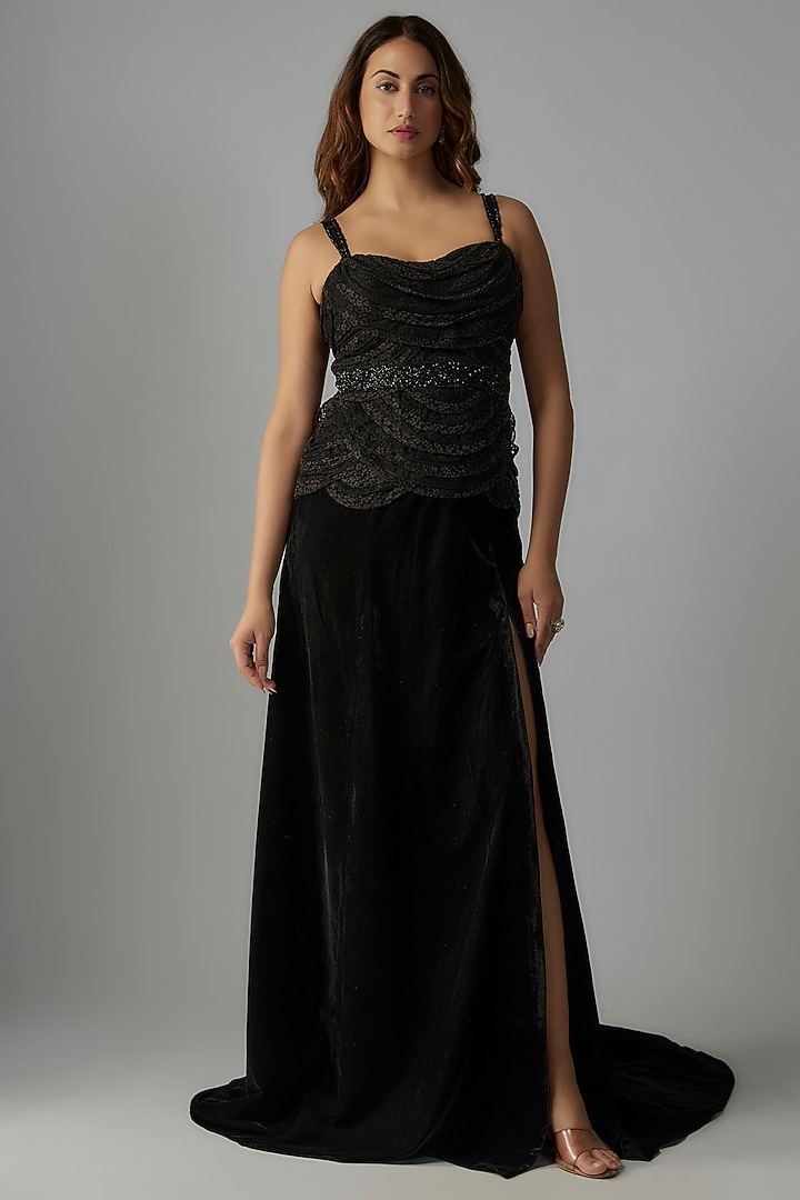 Black Net & Velvet Wedding Gown by Rocky Star at Pernia's Pop Up Shop