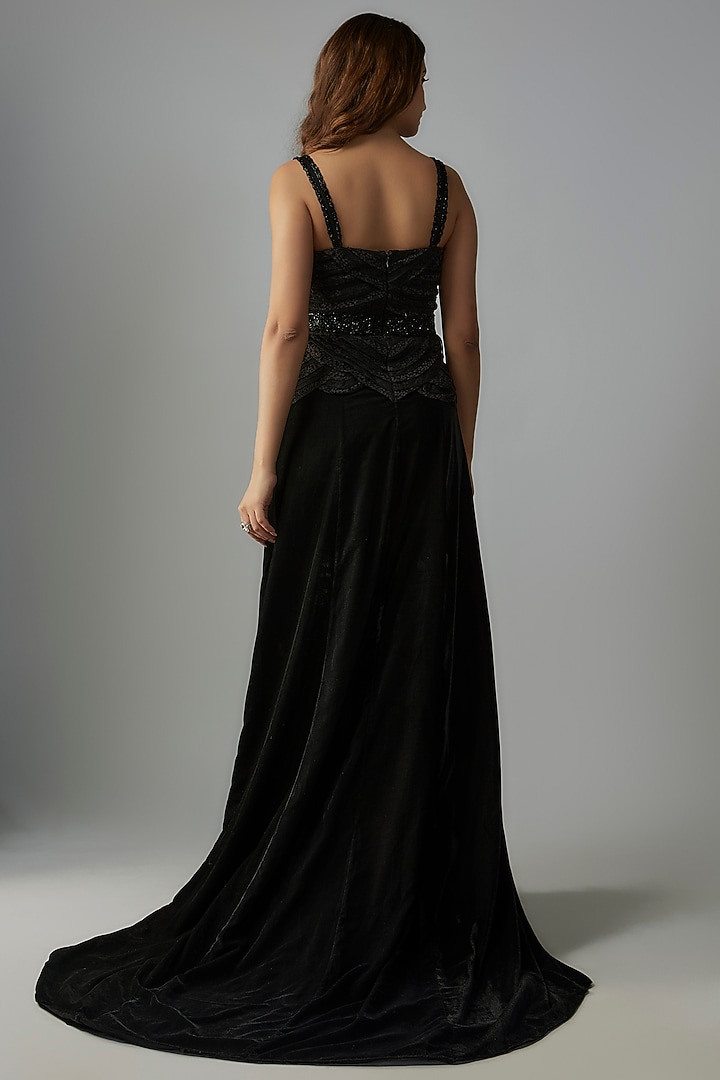Black Net & Velvet Wedding Gown by Rocky Star at Pernia's Pop Up Shop