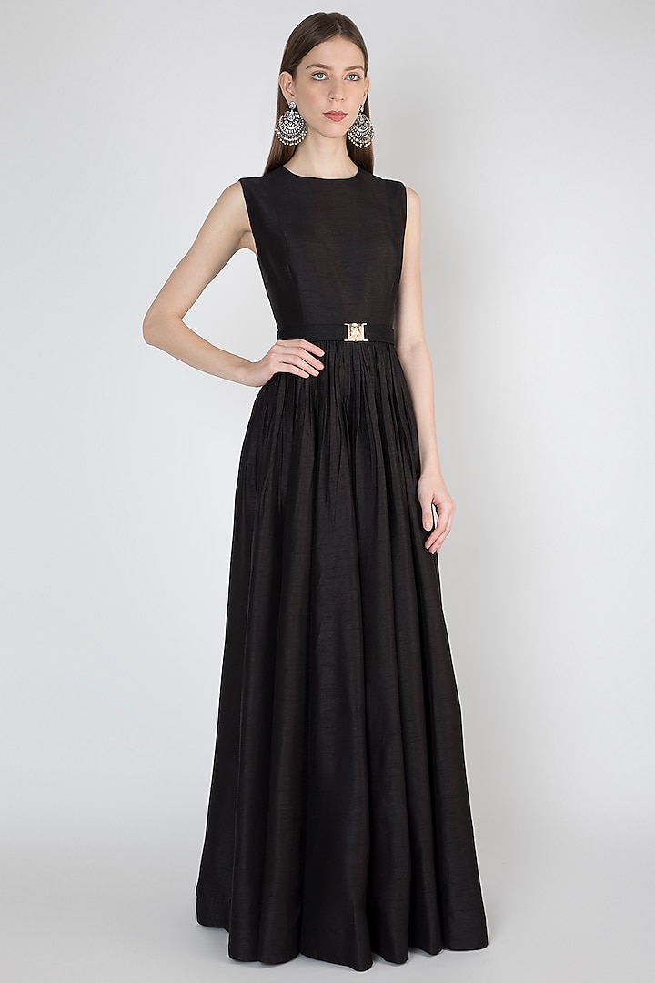 Black Embroidered Gown With Belt by Rocky Star