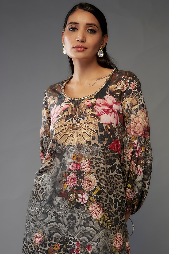 Multi-Colored Mulmul Floral Printed Tunic Set by Rocky Star at Pernia's Pop Up Shop