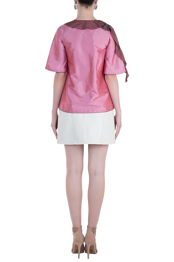 Onion pink frill top available only at Pernia's Pop Up Shop.