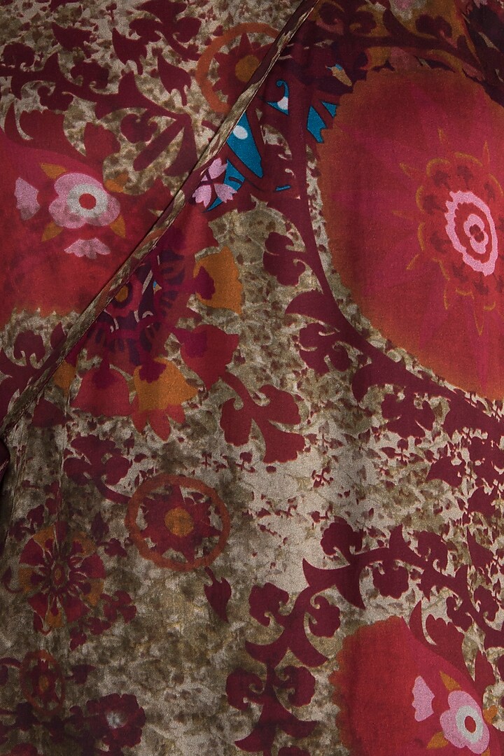 Red printed flared sleeves kaftan dress available only at Pernia's Pop Up Shop.