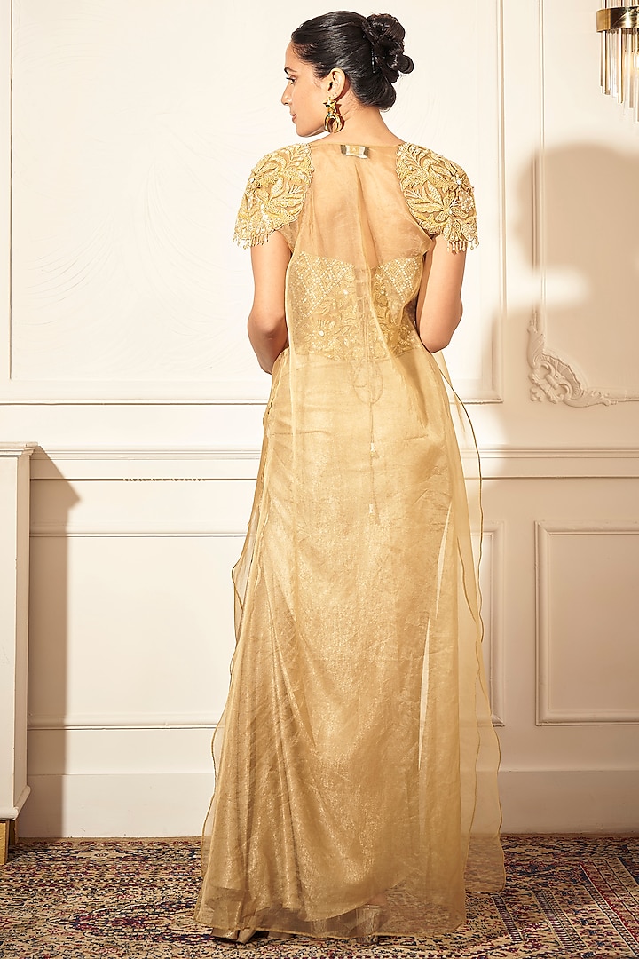 Champagne Gold Foil Crepe Draped Skirt Set by Rimple Agrawal at Pernia's Pop Up Shop