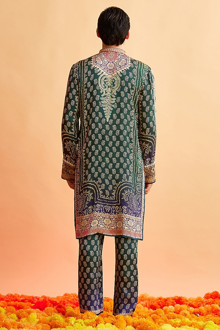 Emerald Green & Navy Bemberg Satin Embroidered Kurta Set by Rajdeep Ranawat Men at Pernia's Pop Up Shop