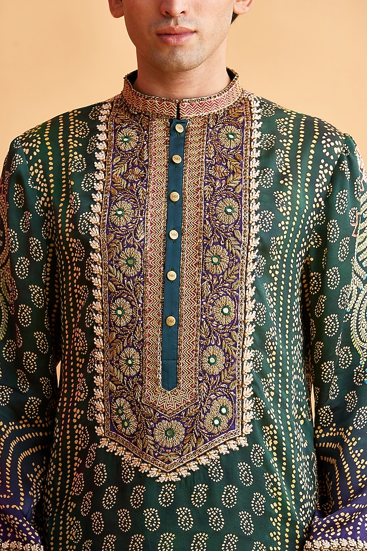 Emerald Green & Navy Bemberg Satin Embroidered Kurta Set by Rajdeep Ranawat Men at Pernia's Pop Up Shop
