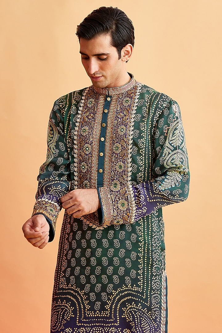 Emerald Green & Navy Bemberg Satin Embroidered Kurta Set by Rajdeep Ranawat Men at Pernia's Pop Up Shop