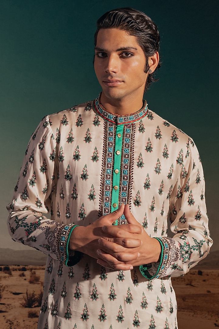 White Dupion Silk Printed & Embroidered Bundi Jacket Set by Rajdeep Ranawat Men at Pernia's Pop Up Shop