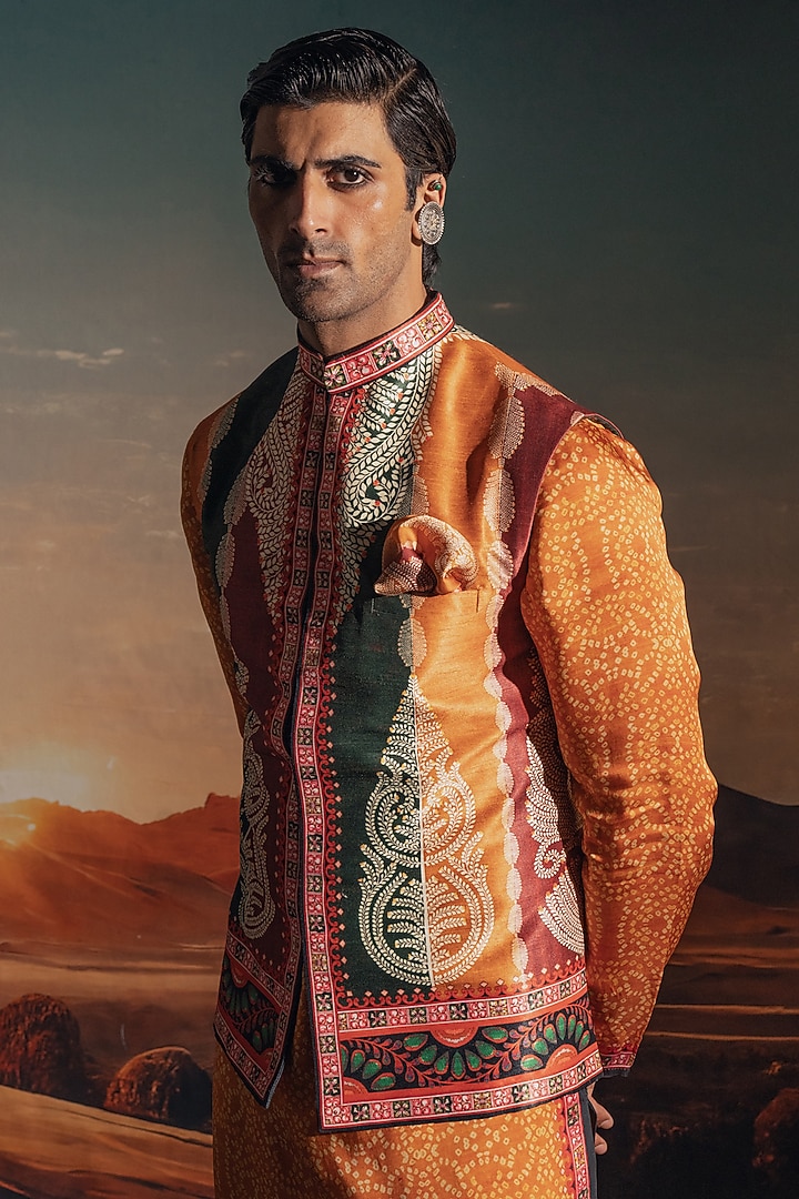 Marigold Dupion Silk Printed Bundi Jacket Set by Rajdeep Ranawat Men at Pernia's Pop Up Shop