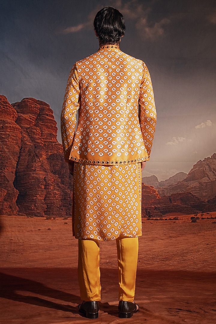 Mustard Dupion Silk Printed & Embroidered Bundi Jacket Set by Rajdeep Ranawat Men at Pernia's Pop Up Shop