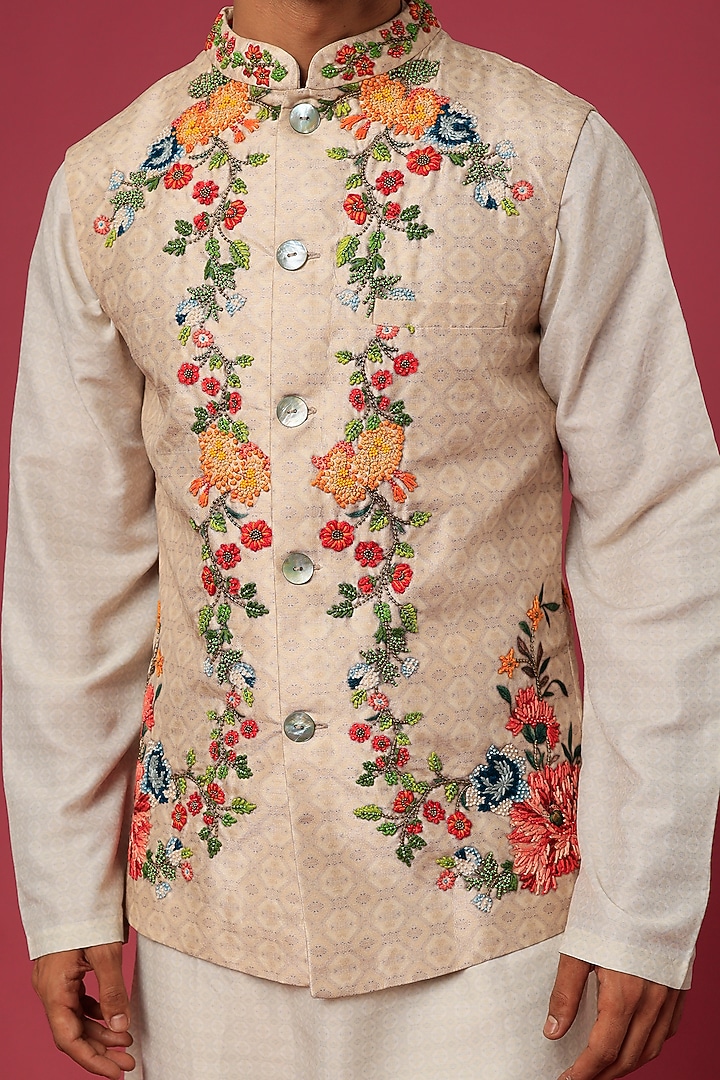 Sand Bundi Jacket With Kurta Set by Rajdeep Ranawat Men at Pernia's Pop Up Shop