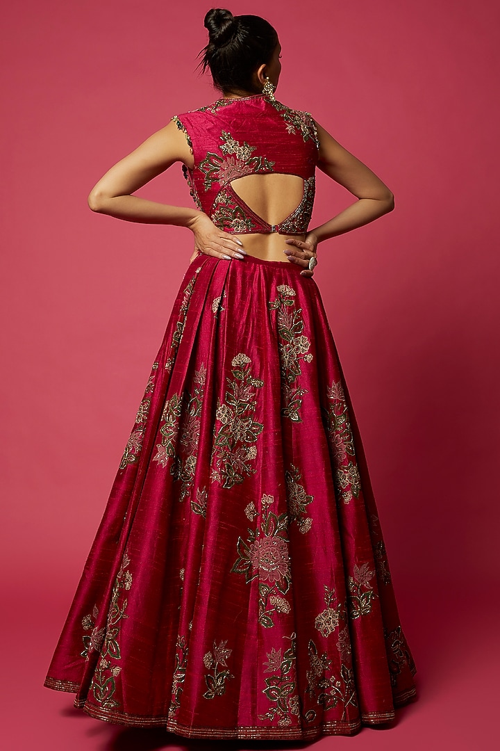 Fuchsia Raw Silk Embroidered Bridal Lehenga Set by Ridhi Mehra at Pernia's Pop Up Shop