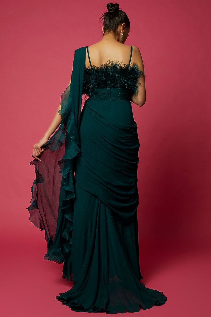 Emerald Green Chiffon Draped Reception Gown Saree by Ridhi Mehra at Pernia's Pop Up Shop
