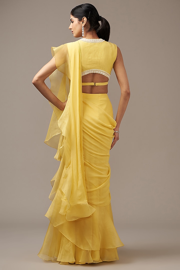 Yellow Chiffon & Organza Ruffled Reception Saree Set by Ridhi Mehra at Pernia's Pop Up Shop
