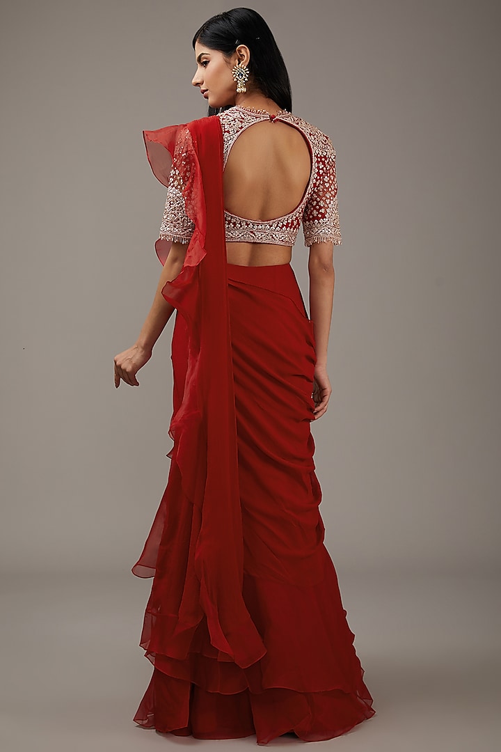Red Ochre Chiffon & Organza Ruffled Draped Reception Saree Set by Ridhi Mehra at Pernia's Pop Up Shop