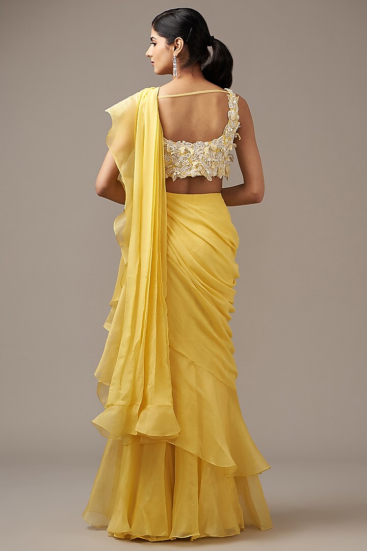Yellow Chiffon Draped Ruffled Reception Saree Set by Ridhi Mehra at Pernia's Pop Up Shop