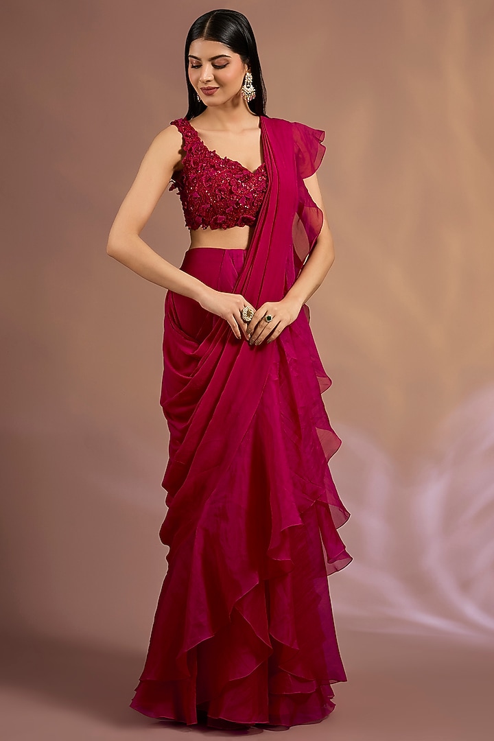 Red Chiffon Ruffled Pre-Draped Reception Saree Set by Ridhi Mehra at Pernia's Pop Up Shop