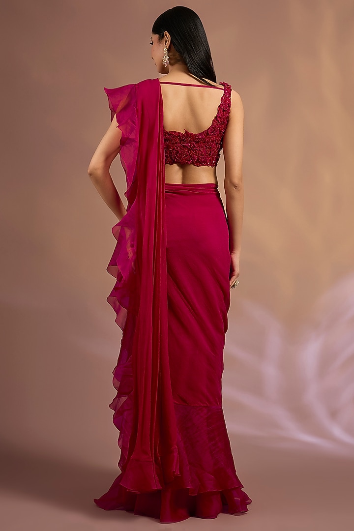 Red Chiffon Ruffled Pre-Draped Reception Saree Set by Ridhi Mehra at Pernia's Pop Up Shop