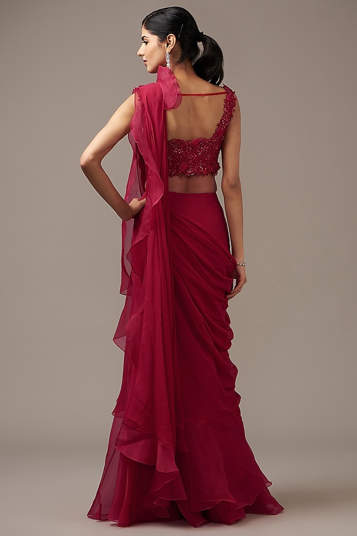 Red Chiffon Draped Ruffled Reception Saree Set by Ridhi Mehra at Pernia's Pop Up Shop