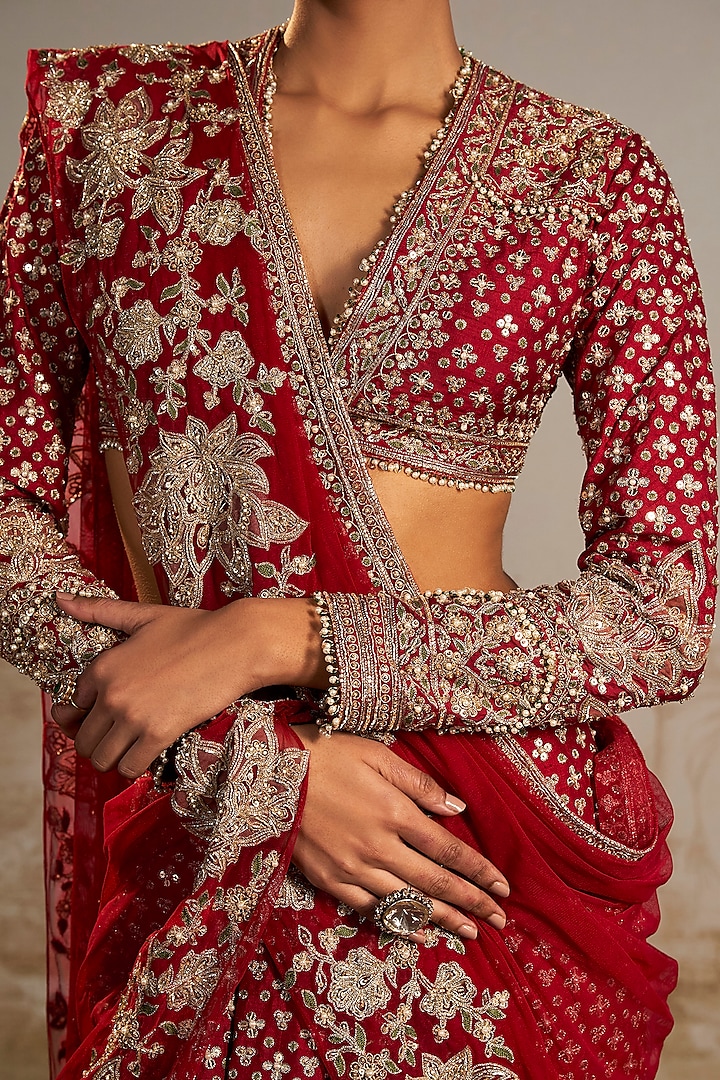 Red Raw Silk Embroidered Skirt Bridal Saree Set by Ridhi Mehra at Pernia's Pop Up Shop