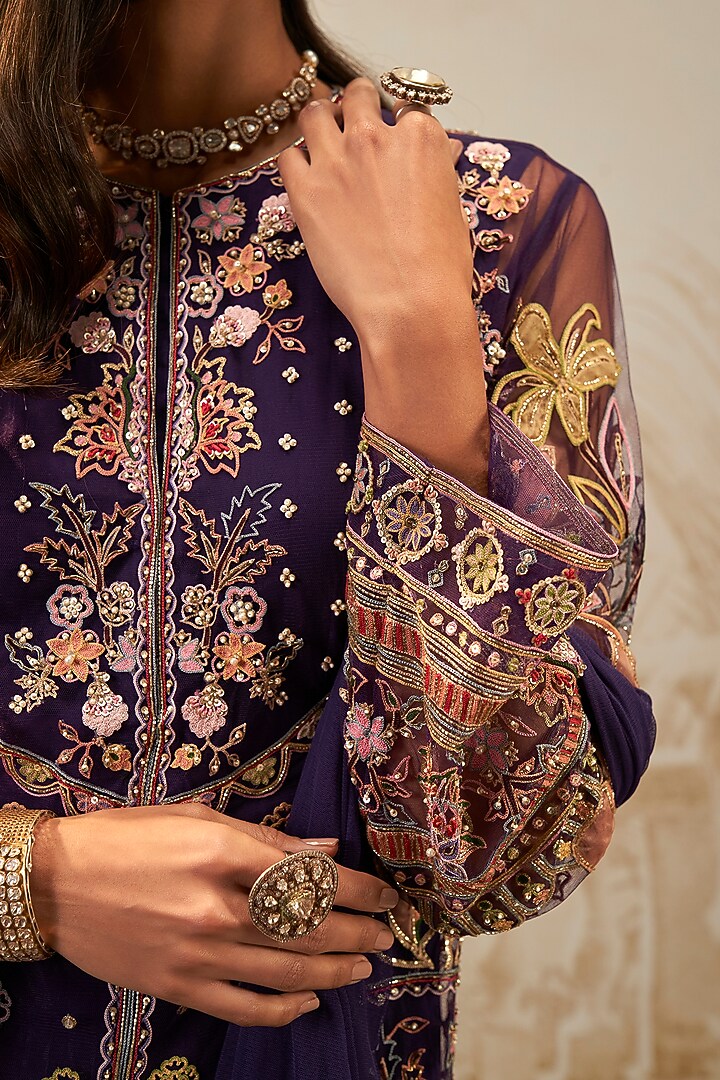 Purple Net Floral Embroidered Kurta Set by Ridhi Mehra at Pernia's Pop Up Shop