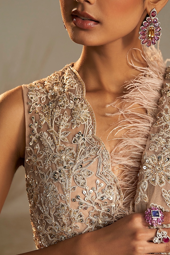 Champagne Net Feather Embellished Bridal Saree Set by Ridhi Mehra at Pernia's Pop Up Shop