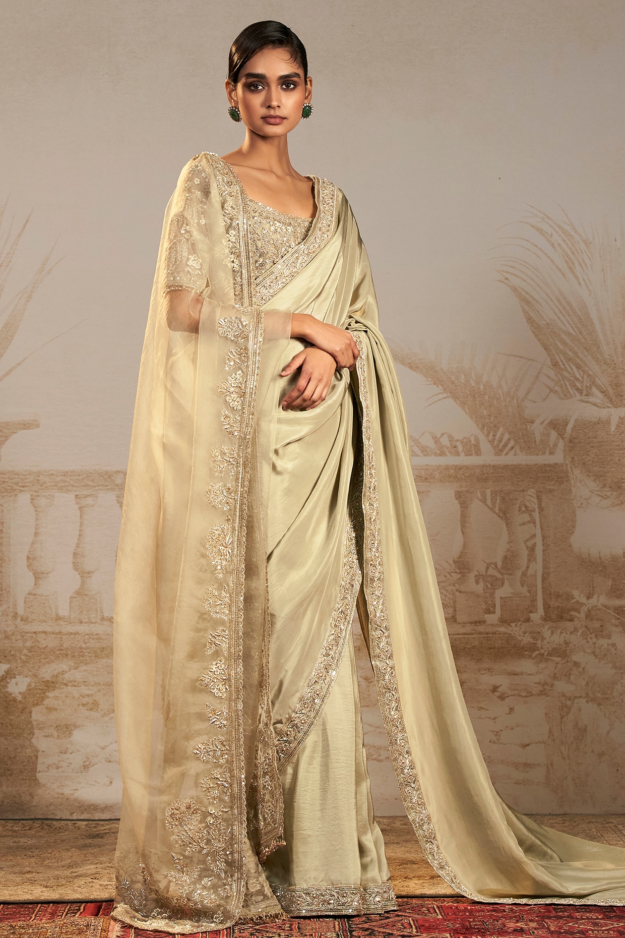 New Fashion Saree Design for Wedding Silver Colour