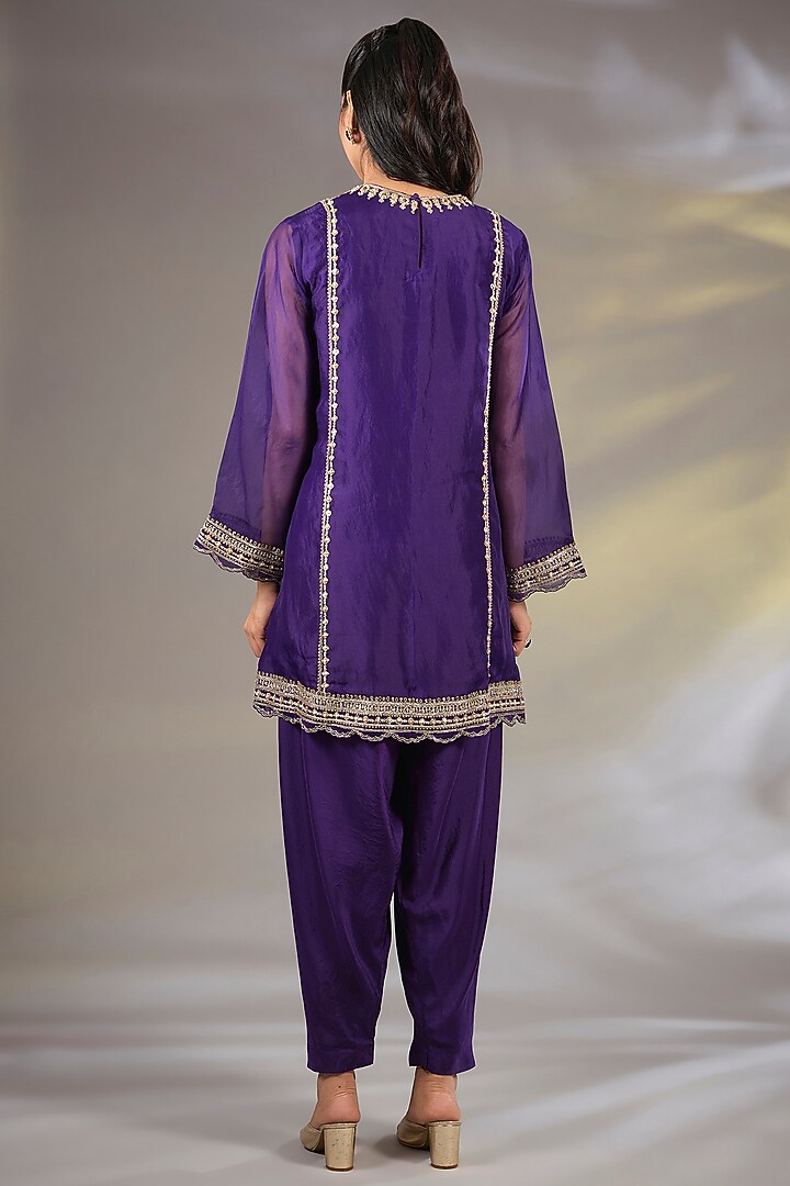 Purple Organza Embroidered Kurta Set by Ridhi Mehra at Pernia's Pop Up Shop
